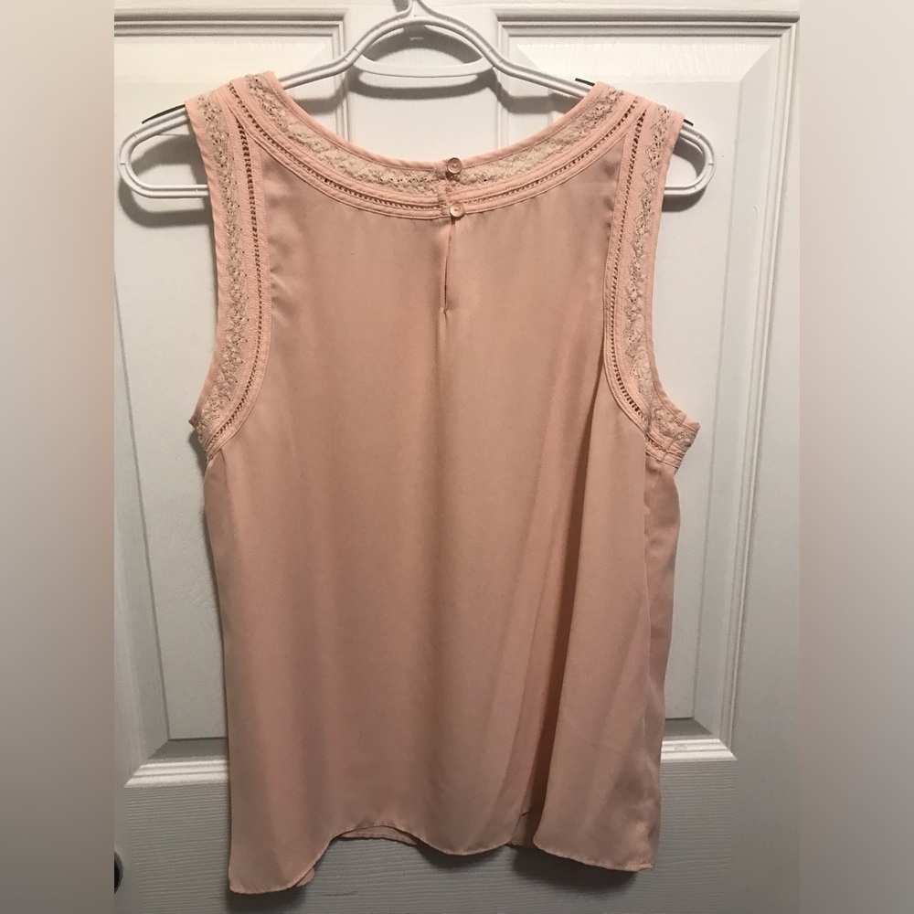 EUC  sleeveless blouse